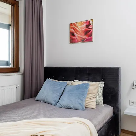 Business Grzybowska Apartmán