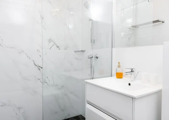 Business Grzybowska By Vaya *